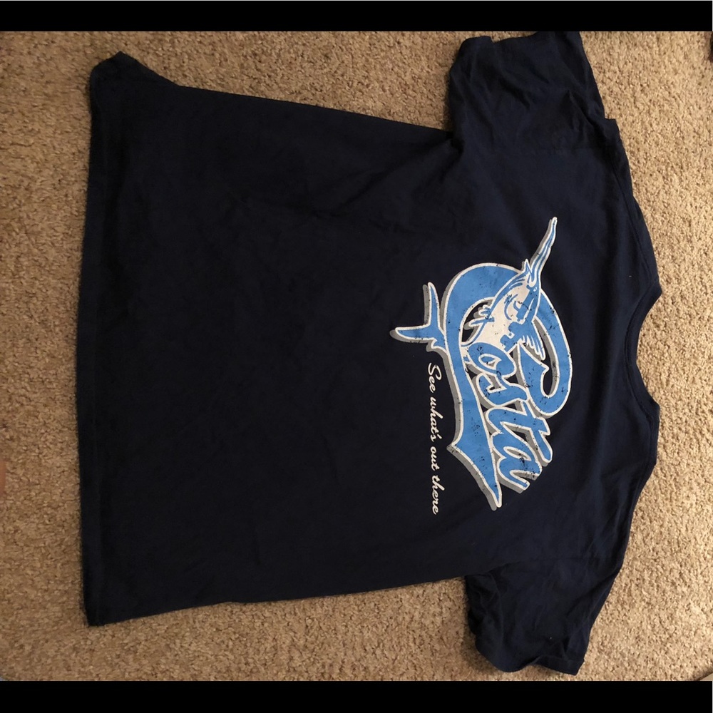 Costa T-shirt. Great Condition!